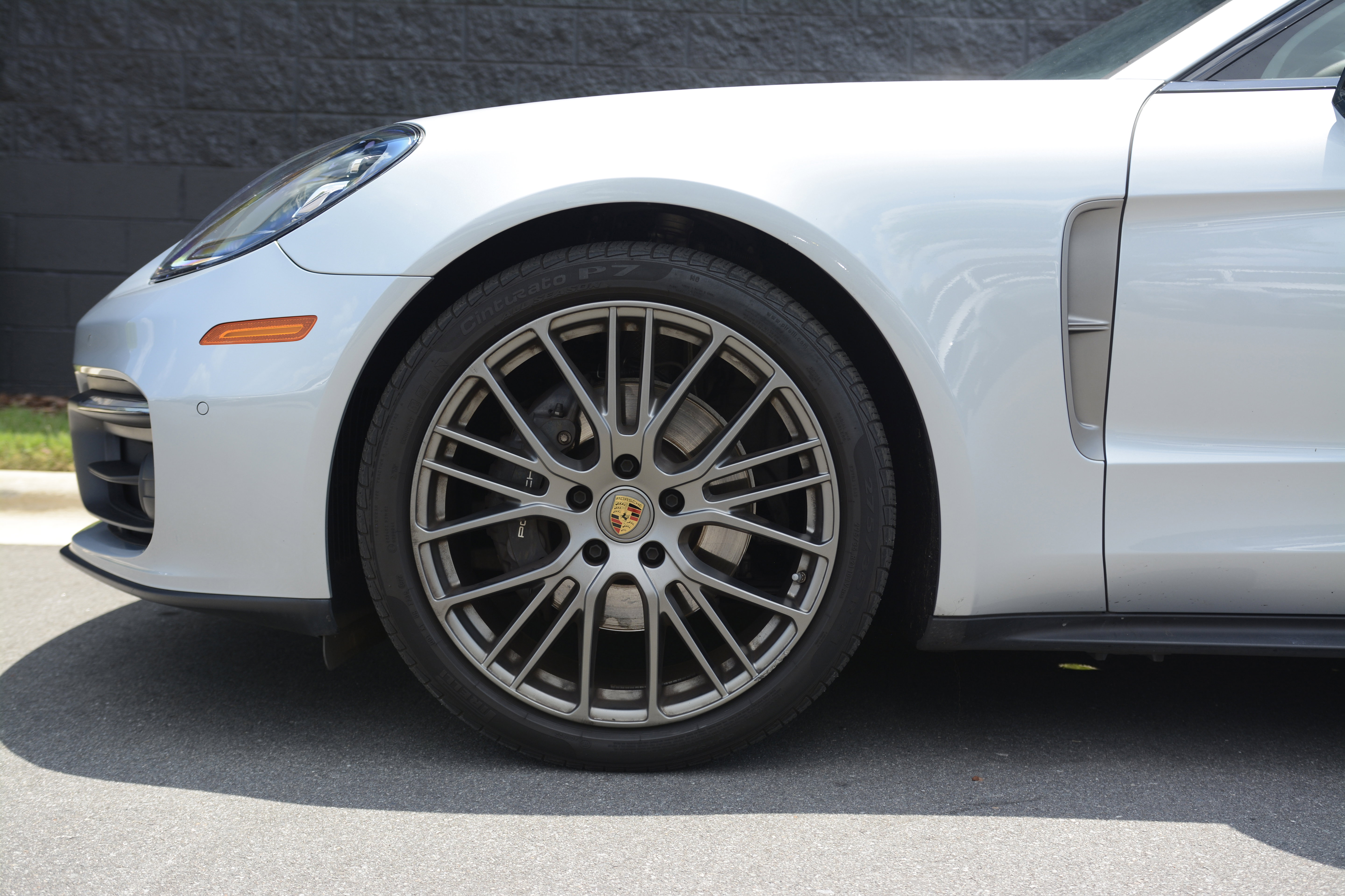 Certified 2023 Porsche Panamera Platinum Edition RWD image 38