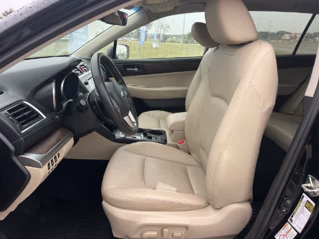 Used 2017 Subaru Outback 2.5i Limited AWD/4WD image 11