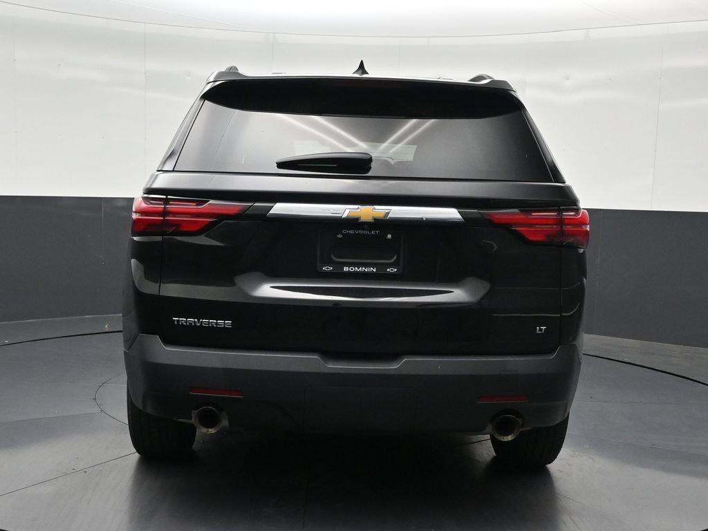 Used 2023 Chevrolet Traverse LT FWD image 4