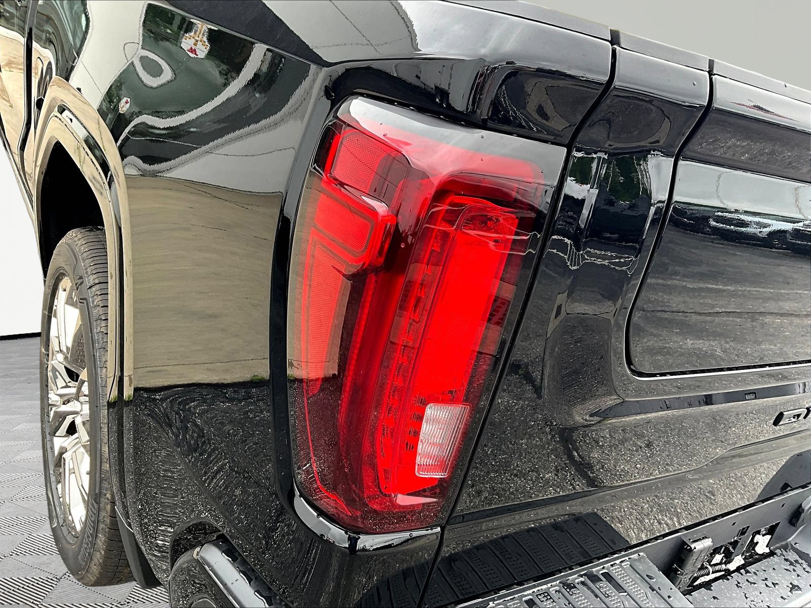 New 2026 GMC Sierra 1500 Denali AWD/4WD image 15