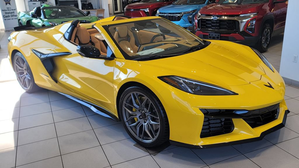 New 2026 Chevrolet Corvette Z06 RWD image 2