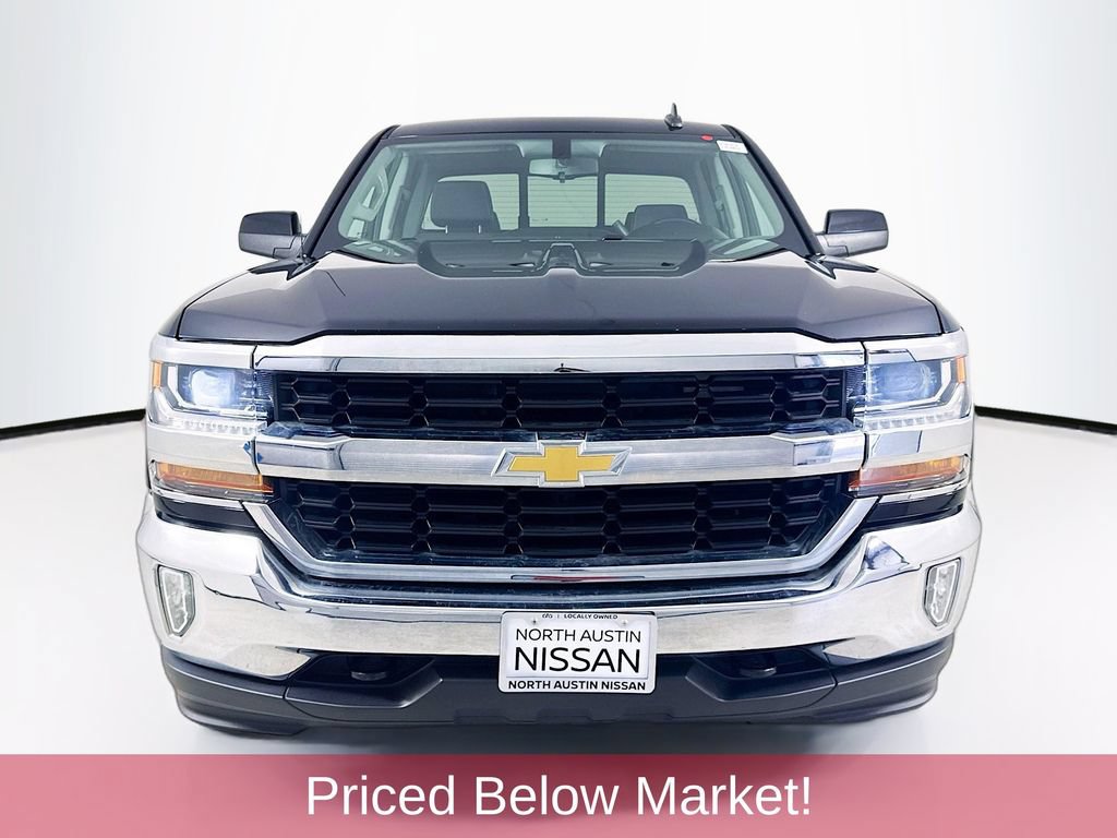 Used 2018 Chevrolet Silverado 1500 LT w/ All Star Edition AWD/4WD image 2