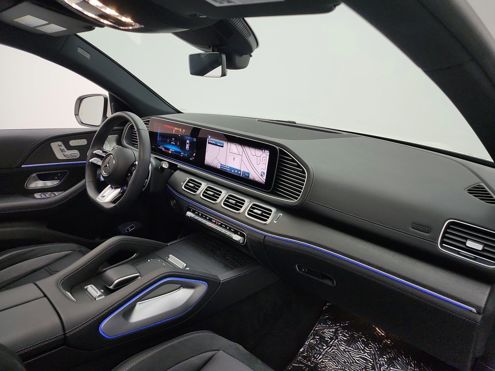 Used 2024 Mercedes-Benz GLE 53 AMG 4MATIC Coupe image 18