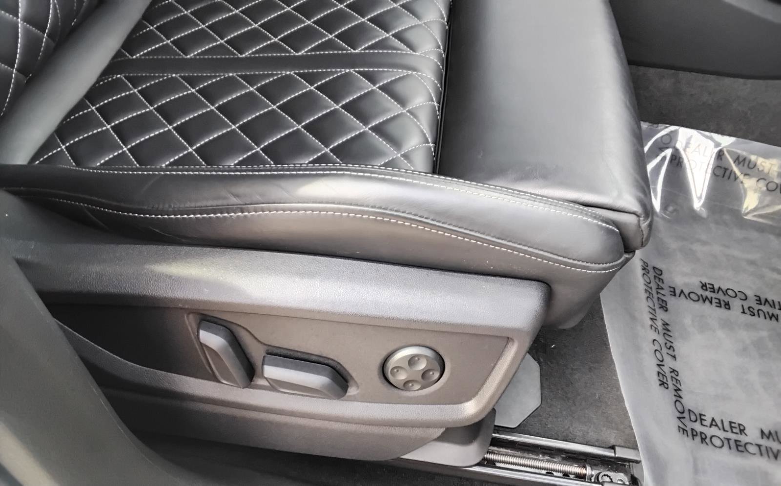 Used 2023 Audi SQ5 Premium Plus w/ Premium Plus Package image 26