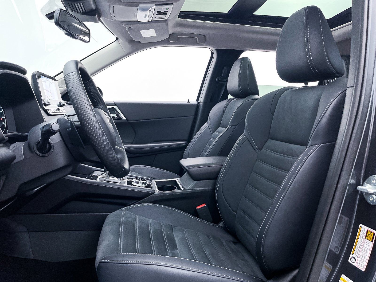 New 2025 Mitsubishi Outlander SE AWD/4WD image 9
