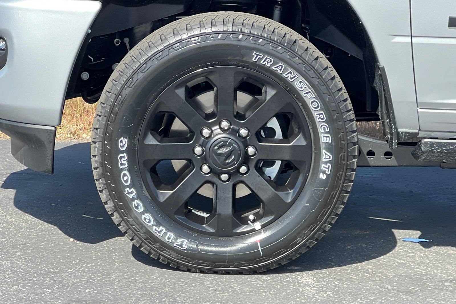 New 2026 RAM 3500 Laramie AWD/4WD image 24