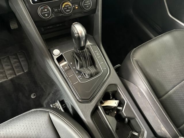 Used 2021 Volkswagen Tiguan SE image 20