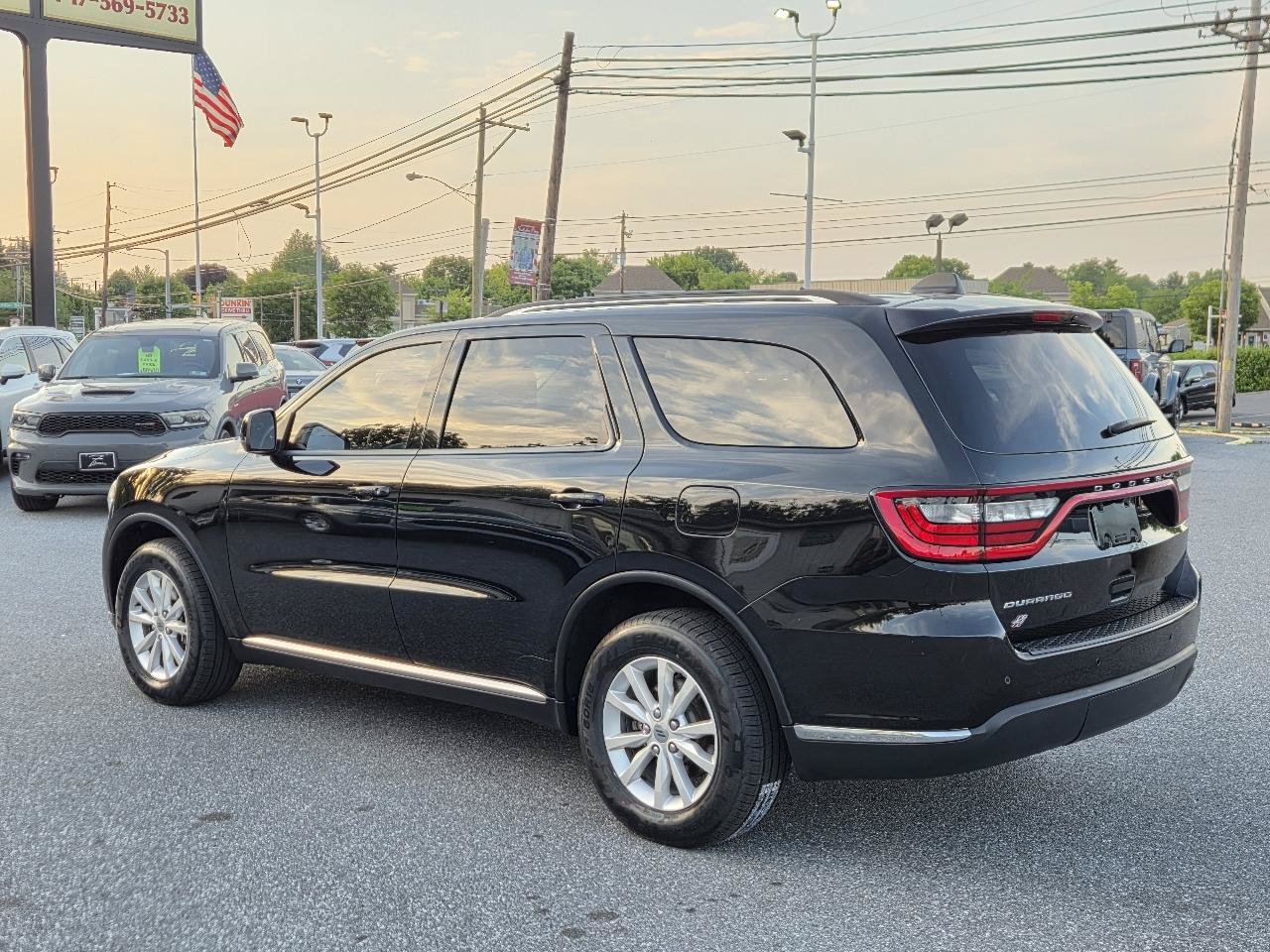 Used 2019 Dodge Durango SXT AWD/4WD image 6
