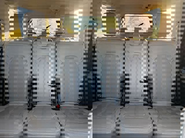 Used 2024 Ford Expedition Max Limited image 33