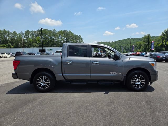 Used 2021 Nissan Titan SV w/ SV Convenience Package AWD/4WD image 9