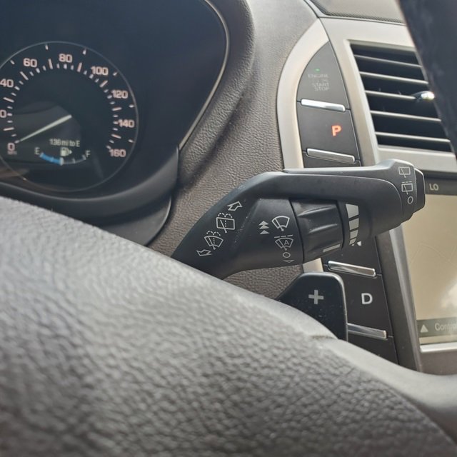 Used 2017 Lincoln MKC Select w/ Select Plus Package image 25