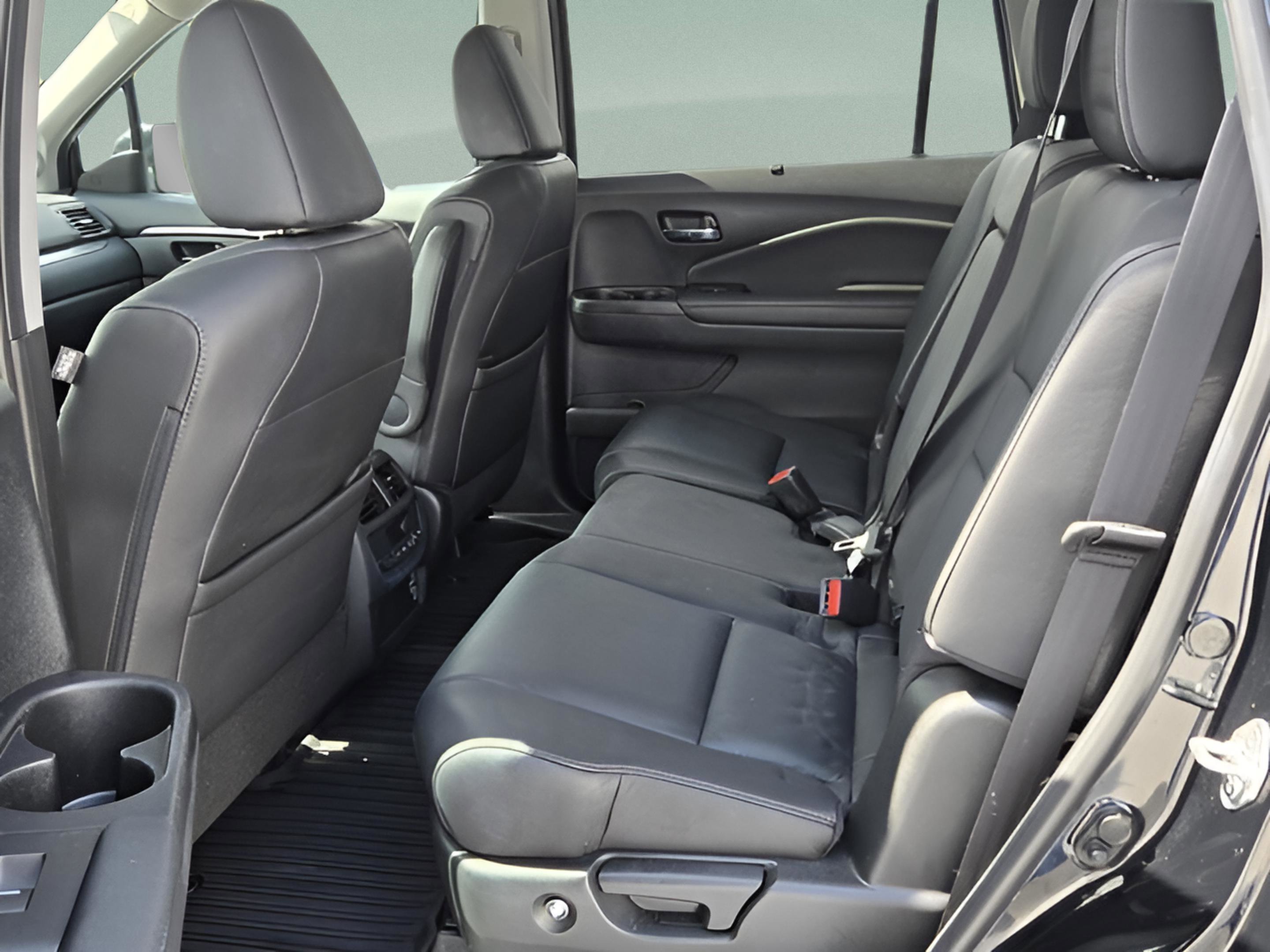 Used 2022 Honda Pilot Special Edition image 10