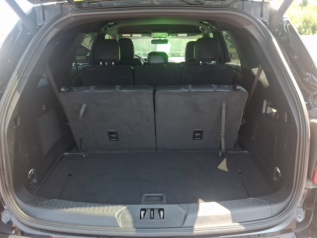 Used 2024 Ford Explorer ST-Line w/ Class IV Trailer Tow Package AWD/4WD image 28