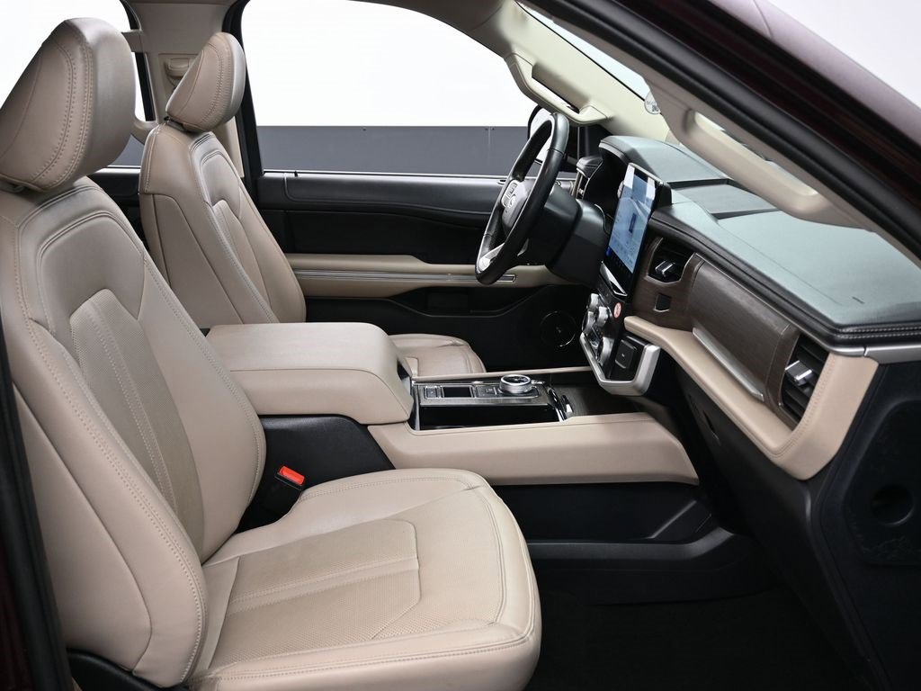 Used 2024 Ford Expedition Max Limited image 36