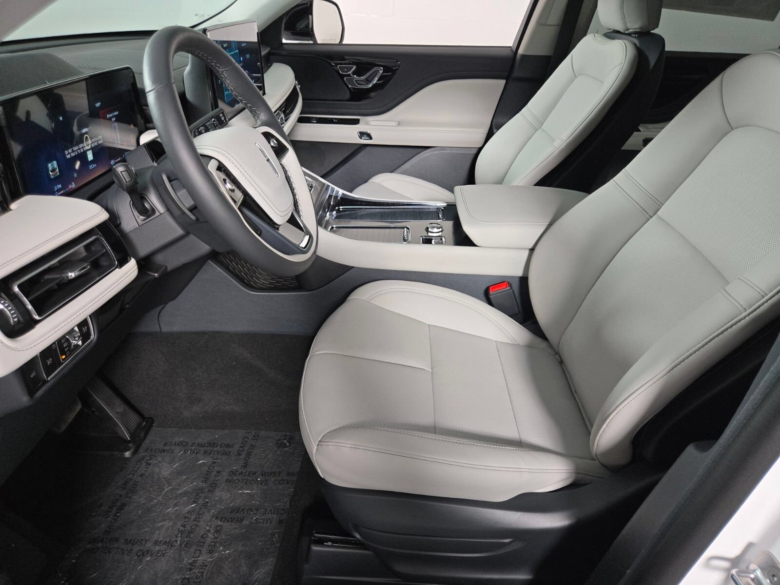New 2026 Lincoln Aviator AWD image 12