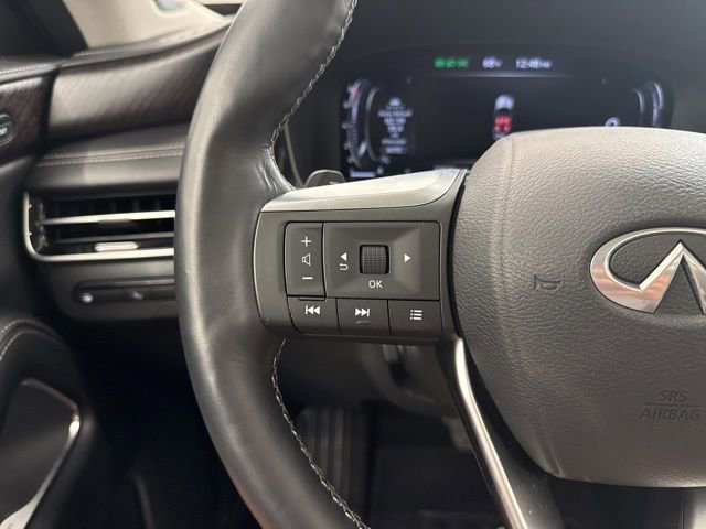 Used 2023 INFINITI QX60 Sensory AWD/4WD image 23
