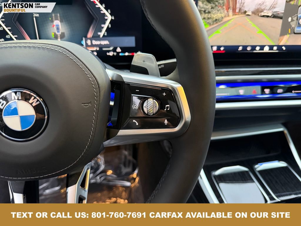 Used 2025 BMW 740i xDrive 740i xDrive image 15