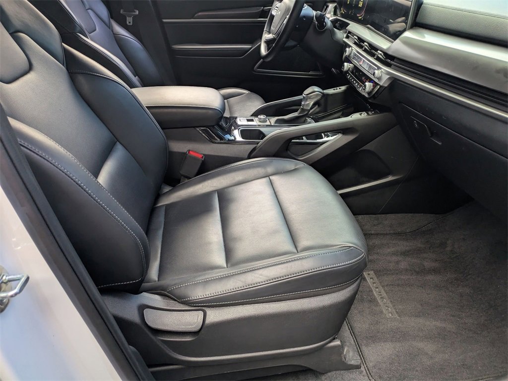 Used 2025 Kia Telluride S image 33