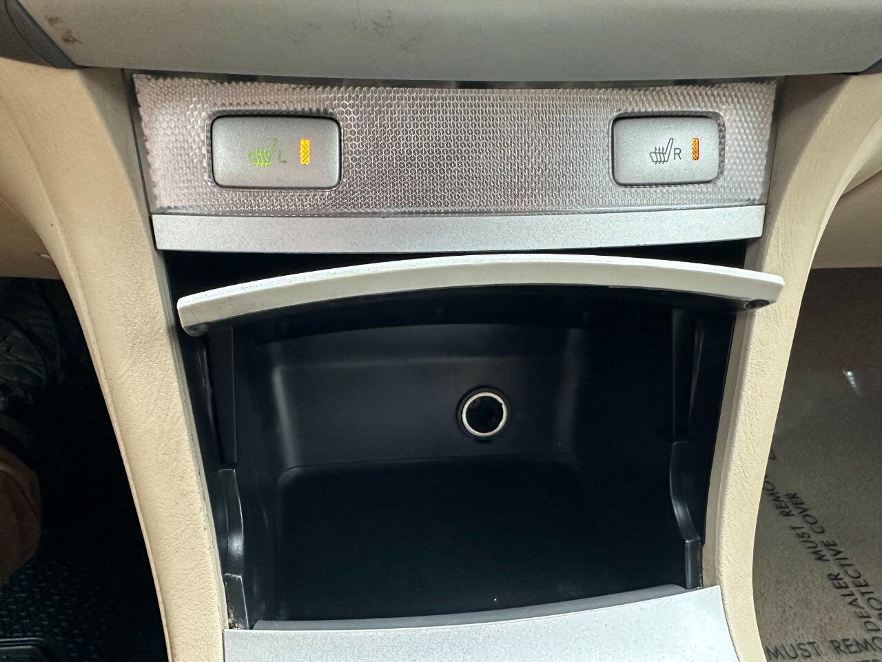 Used 2006 Toyota Solara SLE image 38