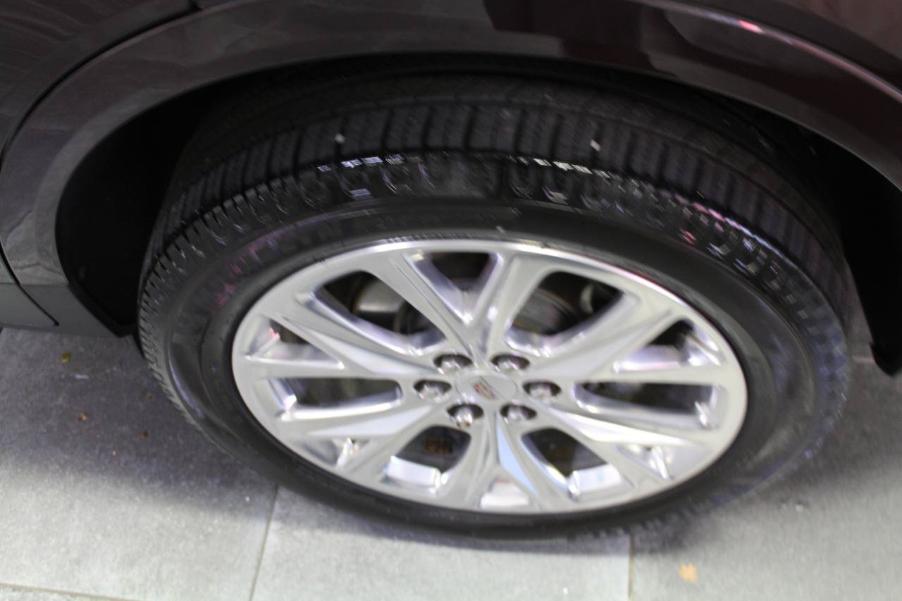 Used 2020 Cadillac XT5 Premium Luxury AWD/4WD image 35