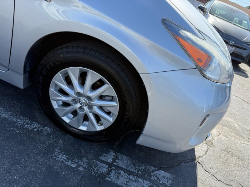 Used 2013 Toyota Prius Prime Plug-In Hybrid FWD image 6