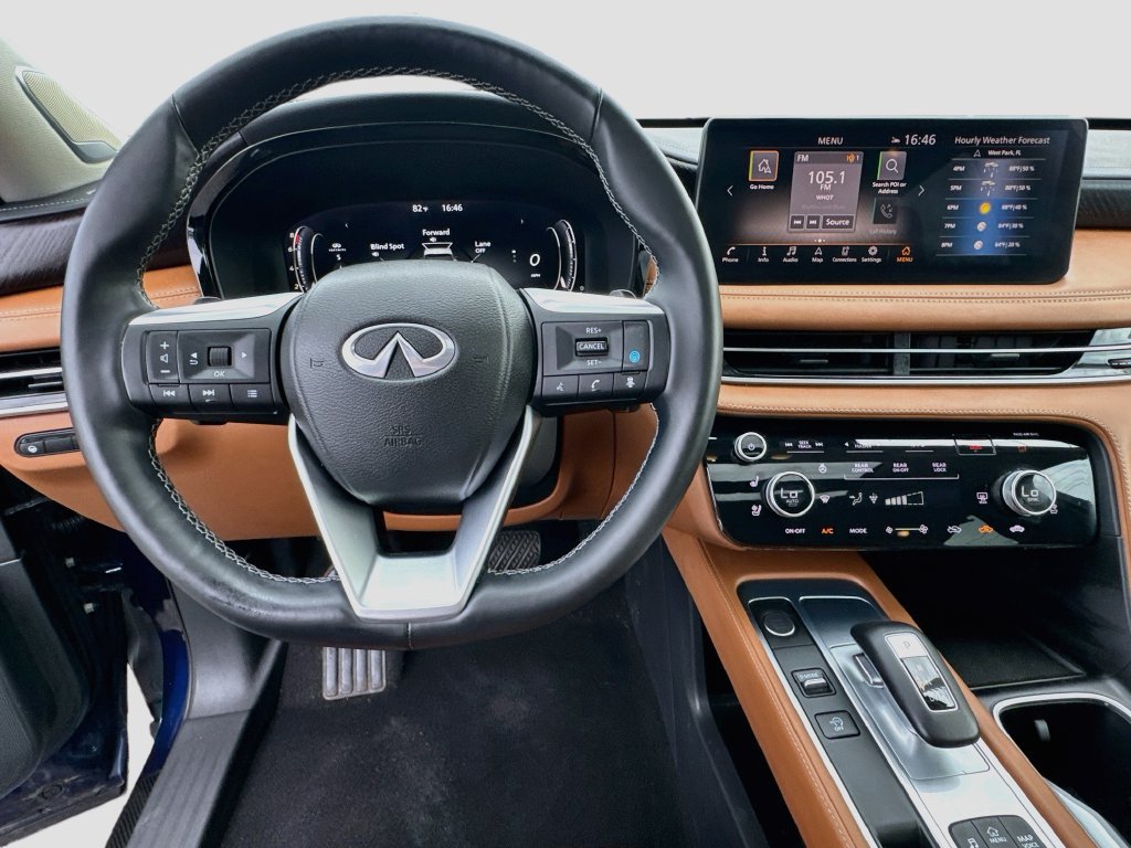 Used 2023 INFINITI QX60 Sensory w/ Cargo Package AWD/4WD image 12