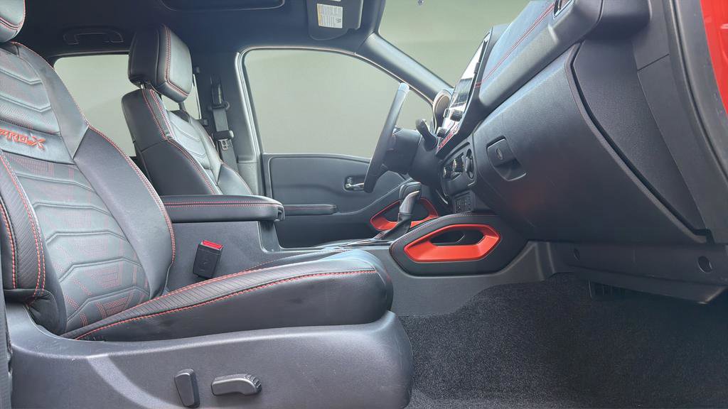 Certified 2025 Nissan Frontier Pro-X w/ Pro Premium Package image 11