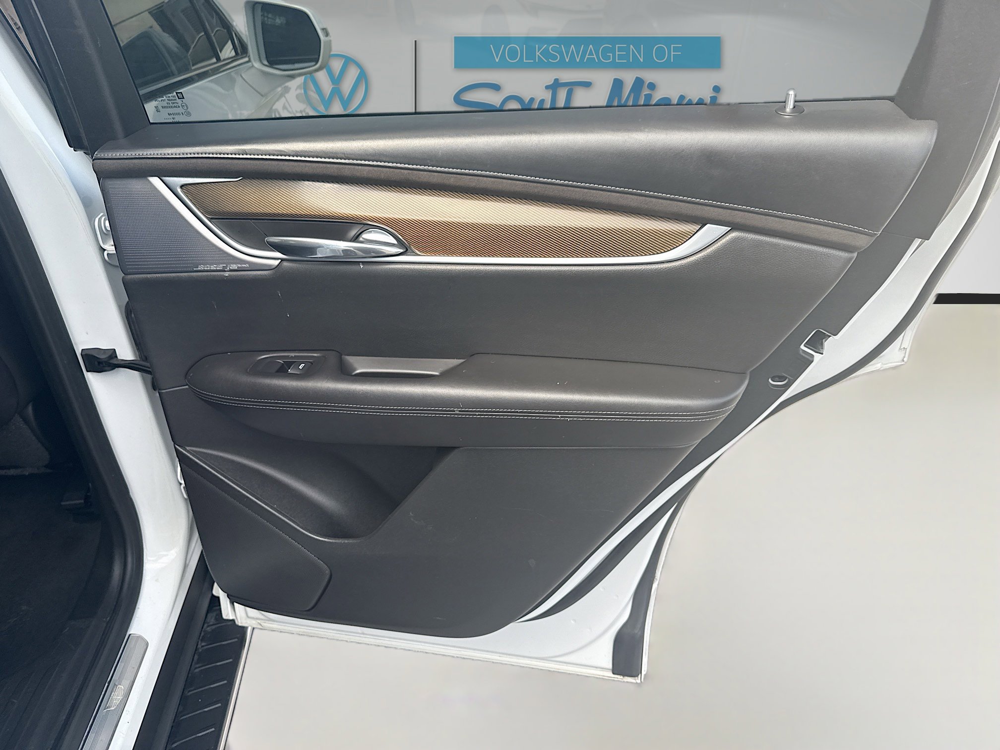 Used 2020 Cadillac XT6 Sport w/ Platinum Package AWD/4WD image 30