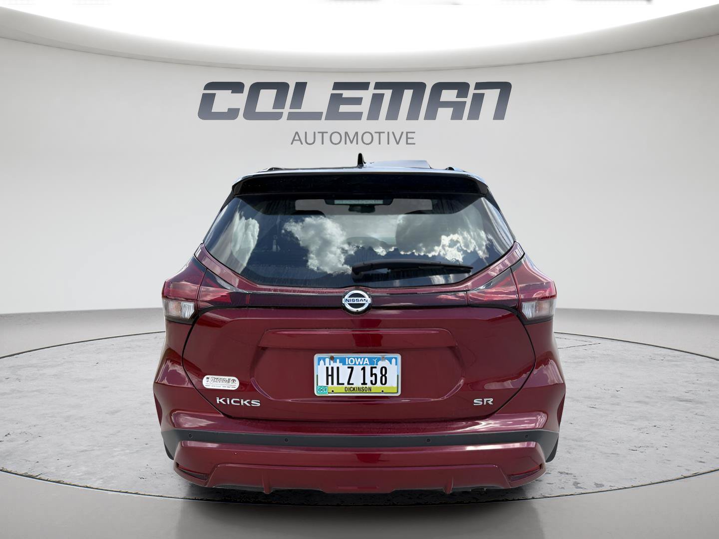 Used 2021 Nissan Kicks SR FWD image 4