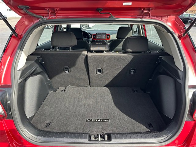 Used 2022 Hyundai Venue SEL image 30