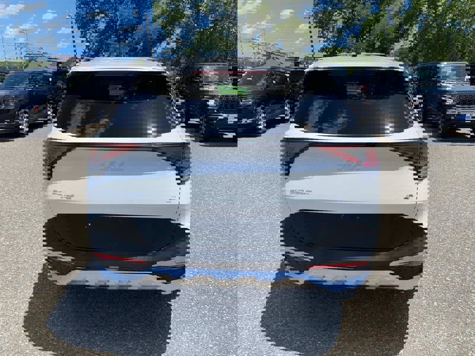 Used 2023 Kia Sportage LX image 4