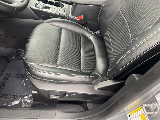 Used 2022 Ford Escape SEL image 14