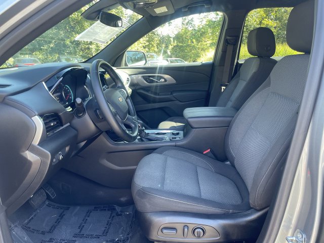 Used 2023 Chevrolet Traverse LT AWD/4WD image 12