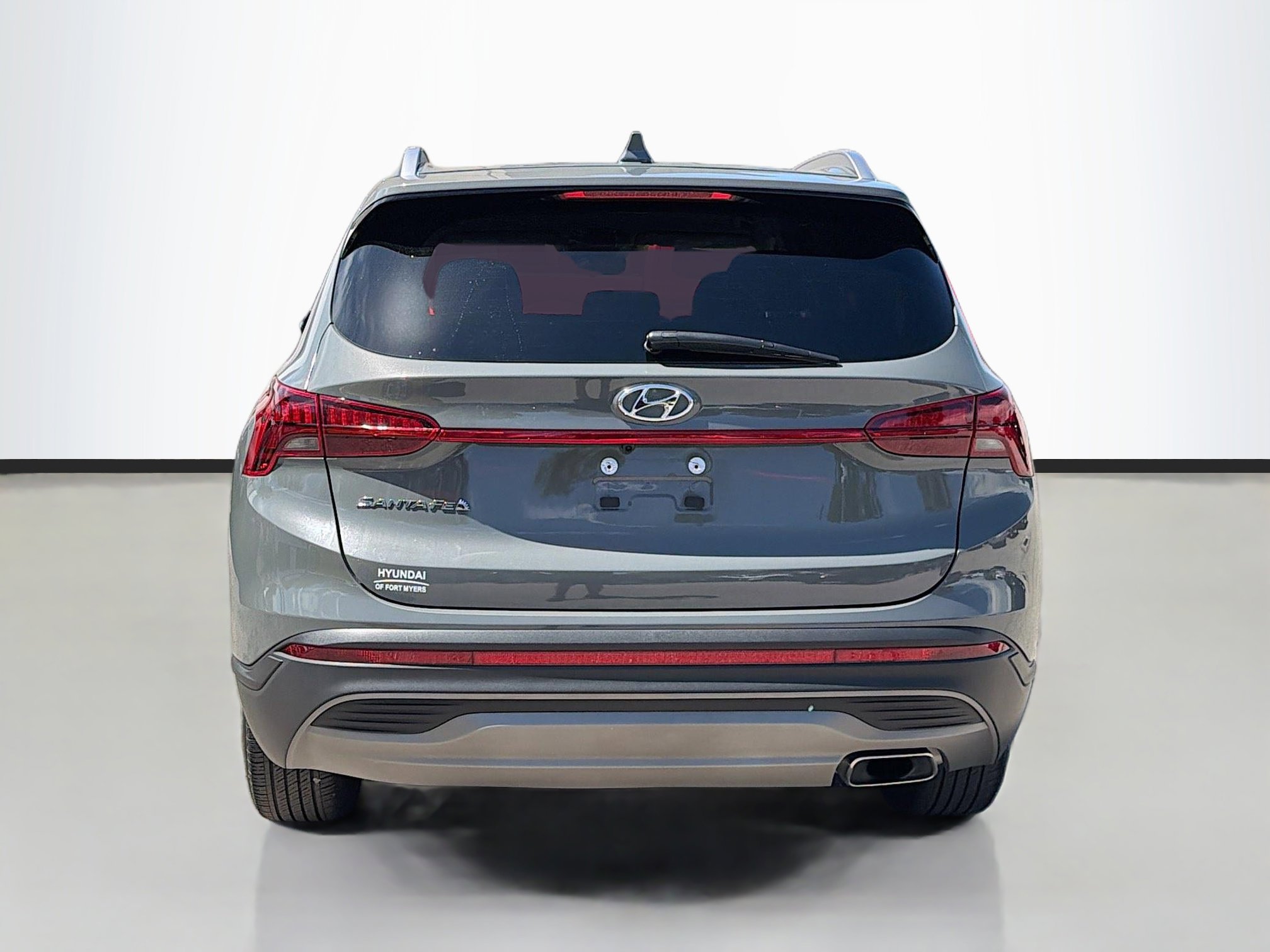 Used 2023 Hyundai Santa Fe SEL image 4