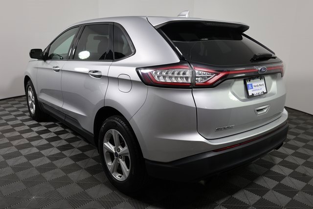 Used 2018 Ford Edge SE image 7