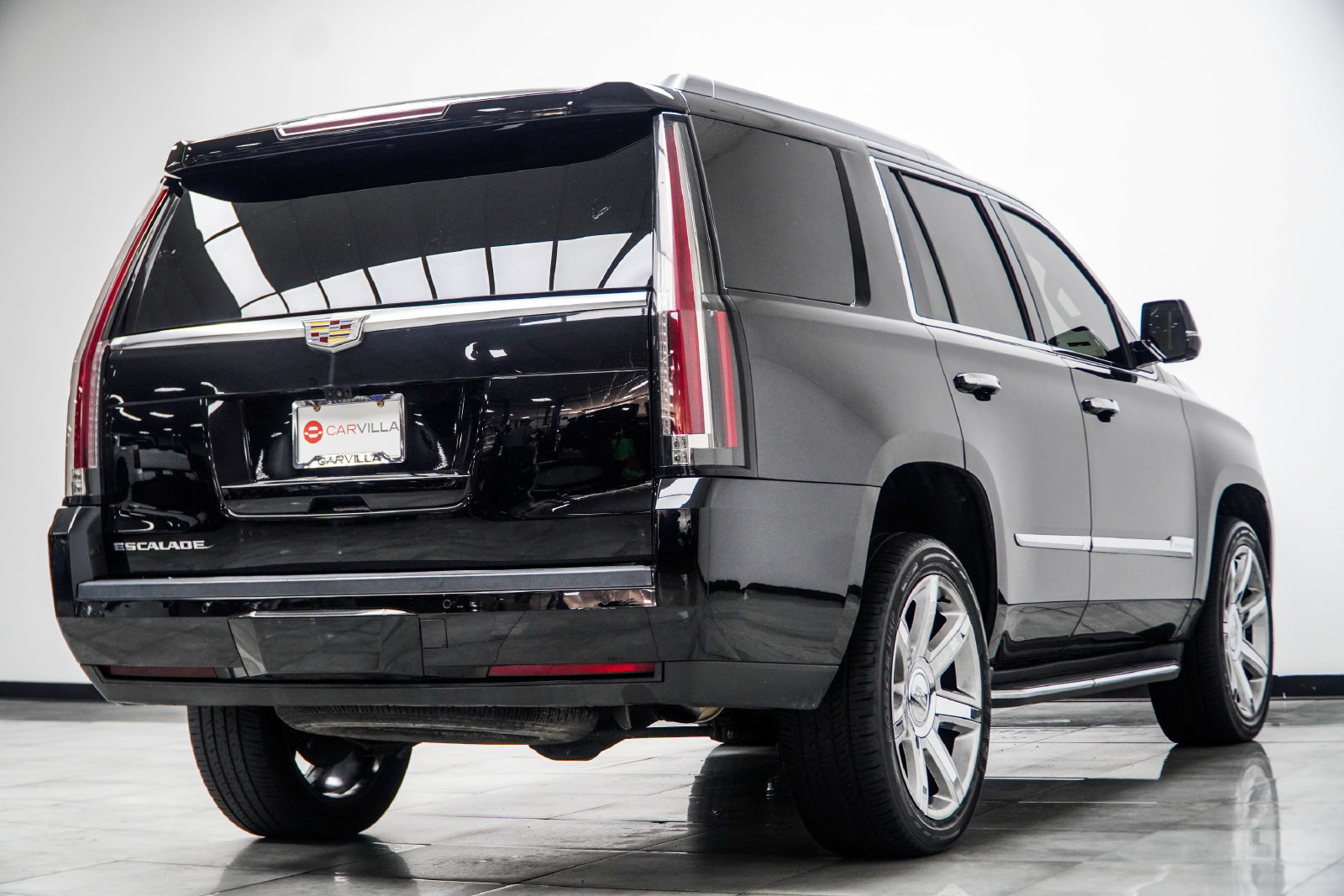 Used 2020 Cadillac Escalade Luxury RWD image 13