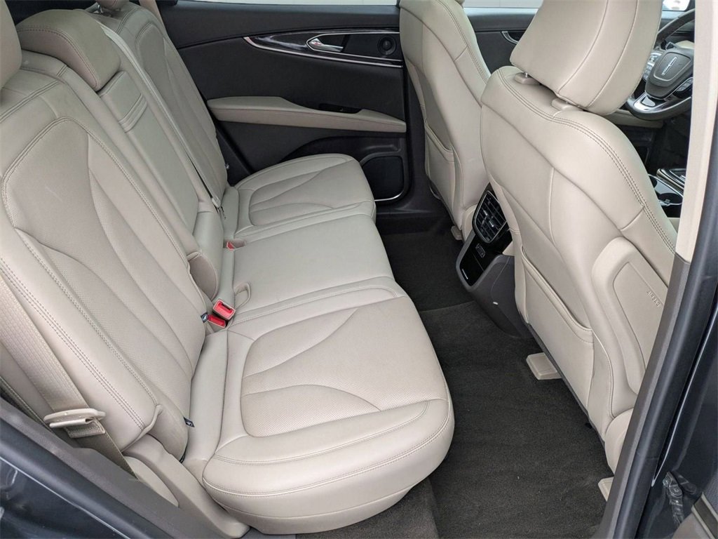 Used 2022 Lincoln Nautilus Reserve w/ Equipment Group 201A image 29