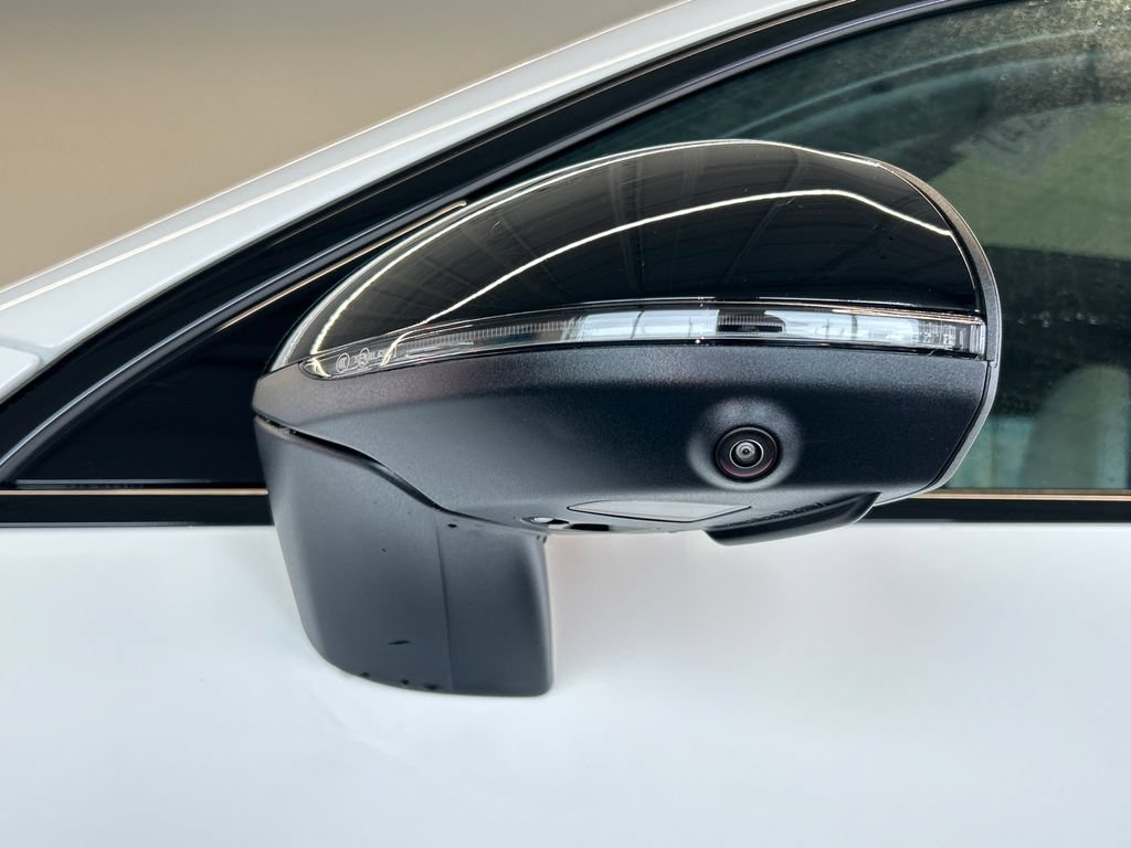 New 2027 Mercedes-Benz GLC 300 4MATIC image 31