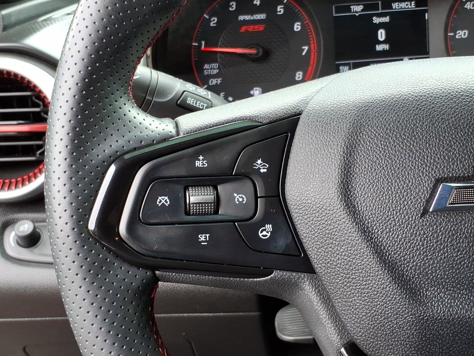 Certified 2024 Chevrolet Trax RS w/ Sunroof Package FWD image 19