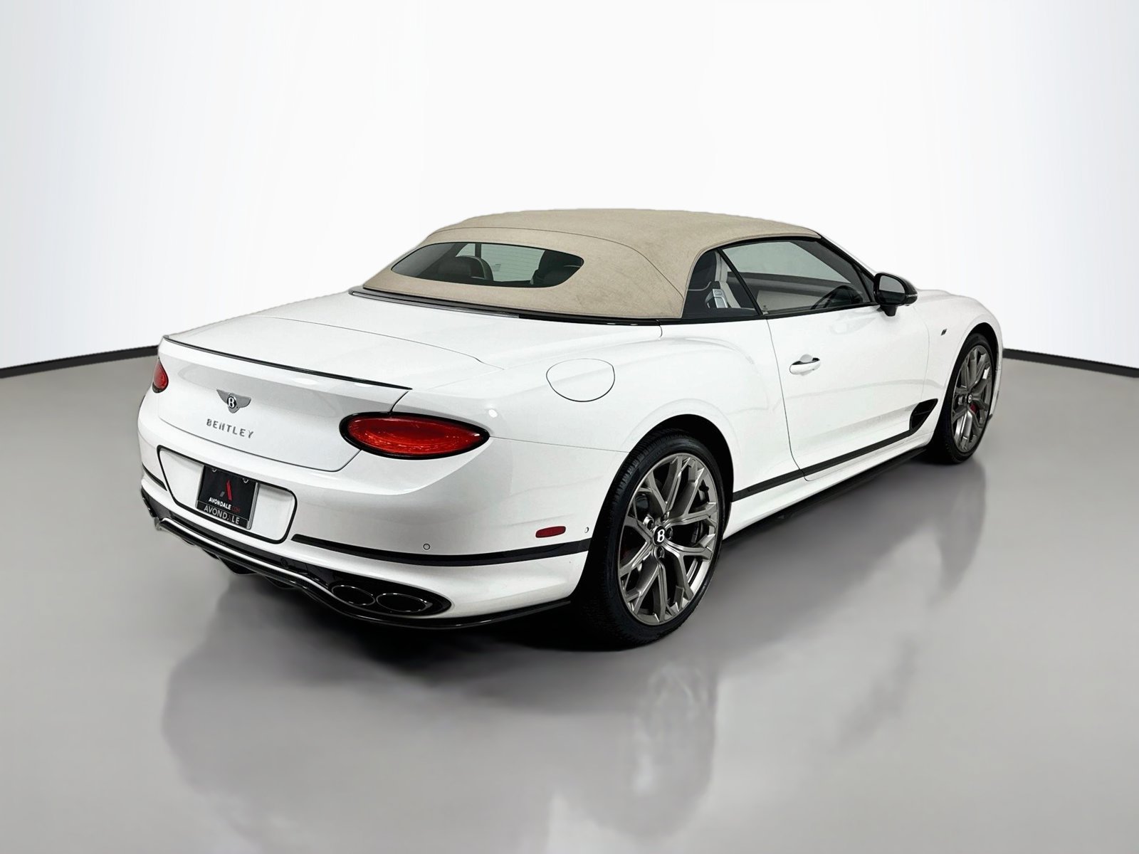 Certified 2023 Bentley Continental GT S AWD/4WD image 9