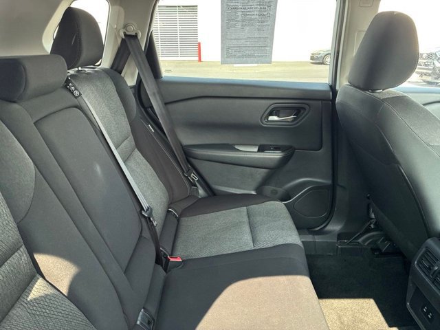 Used 2024 Nissan Rogue SV AWD/4WD image 22