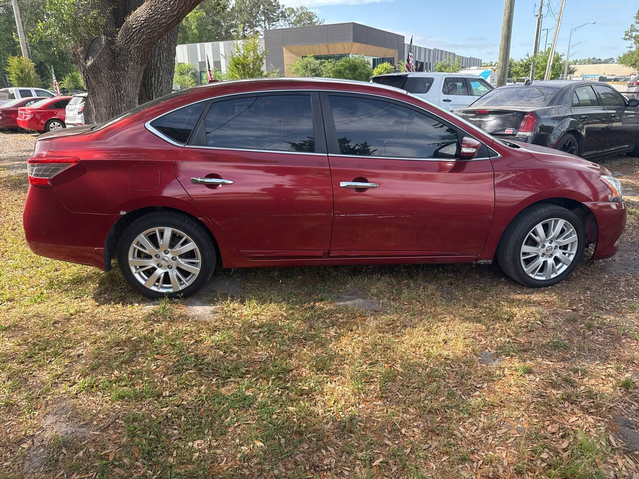 Used 2015 Nissan Sentra SL w/ SL Premium Package FWD image 8