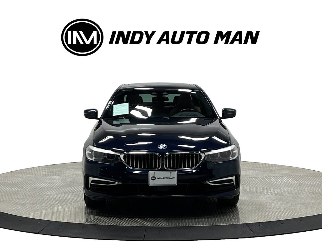 Used 2020 BMW 530e xDrive w/ Premium Package AWD/4WD image 9