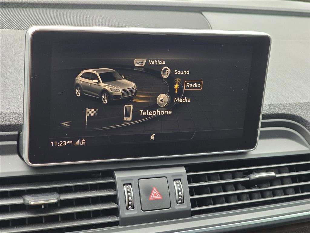 Used 2020 Audi Q5 2.0T Premium Plus w/ Premium Plus Package image 21