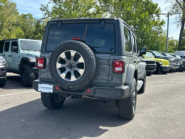 Used 2018 Jeep Wrangler Unlimited Sahara w/ Cold Weather Group AWD/4WD image 15