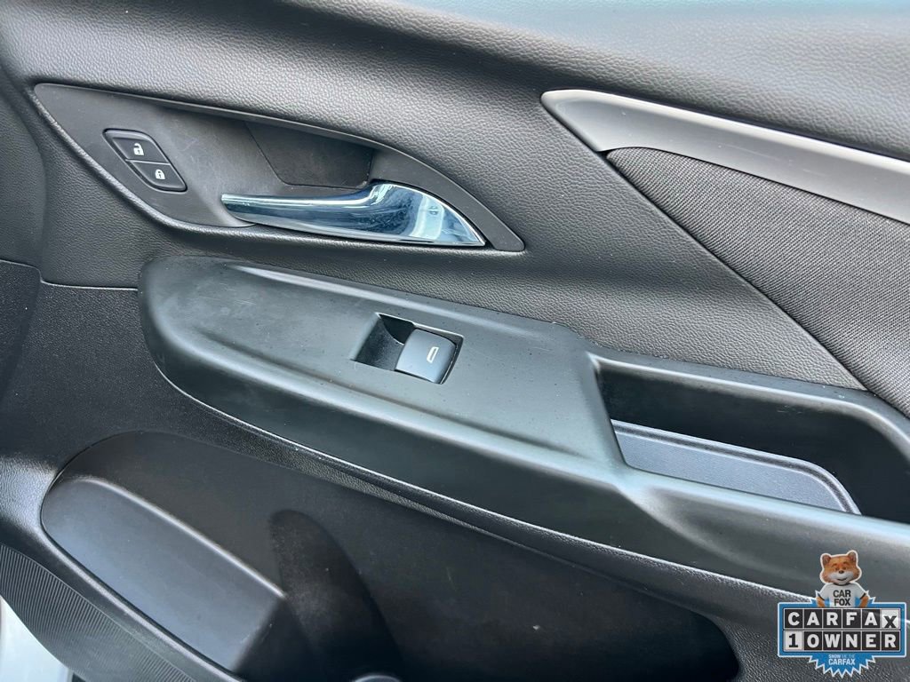 Used 2022 Chevrolet Bolt LT image 48