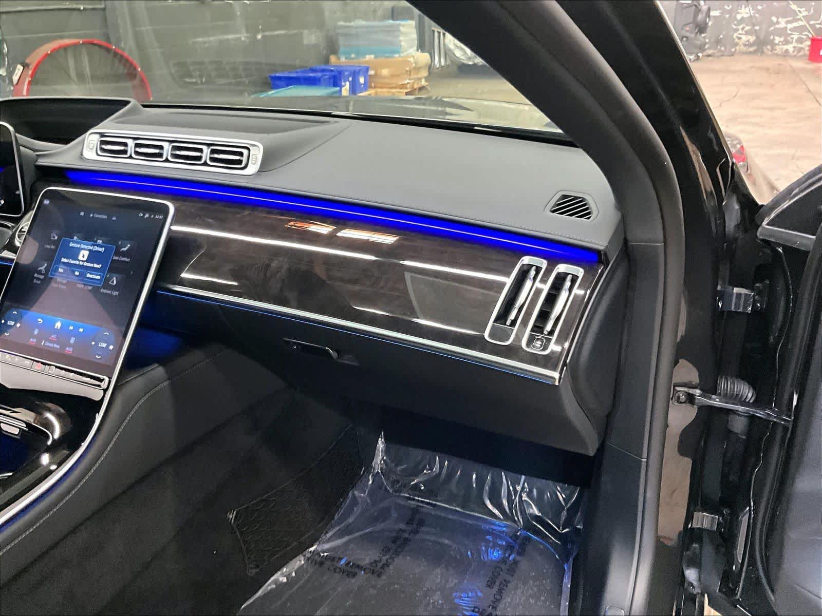 Used 2026 Mercedes-Benz S 63 AMG S image 19