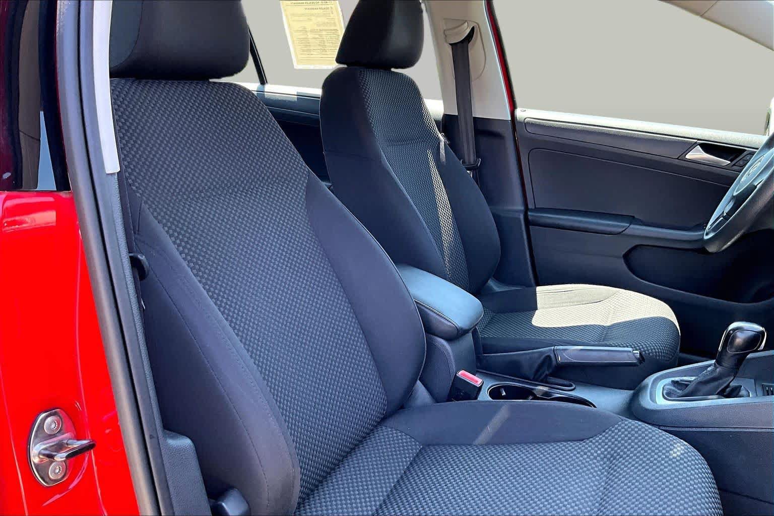 Used 2014 Volkswagen Jetta S FWD image 9