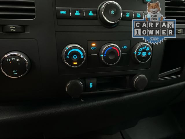 Used 2013 Chevrolet Silverado 2500 LT w/ Snow Plow Prep Package AWD/4WD image 27