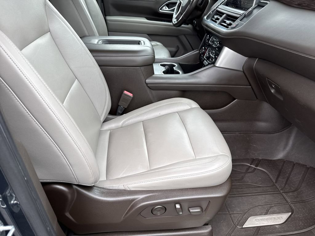 Used 2021 Chevrolet Tahoe Z71 w/ Z71 Signature Package image 13